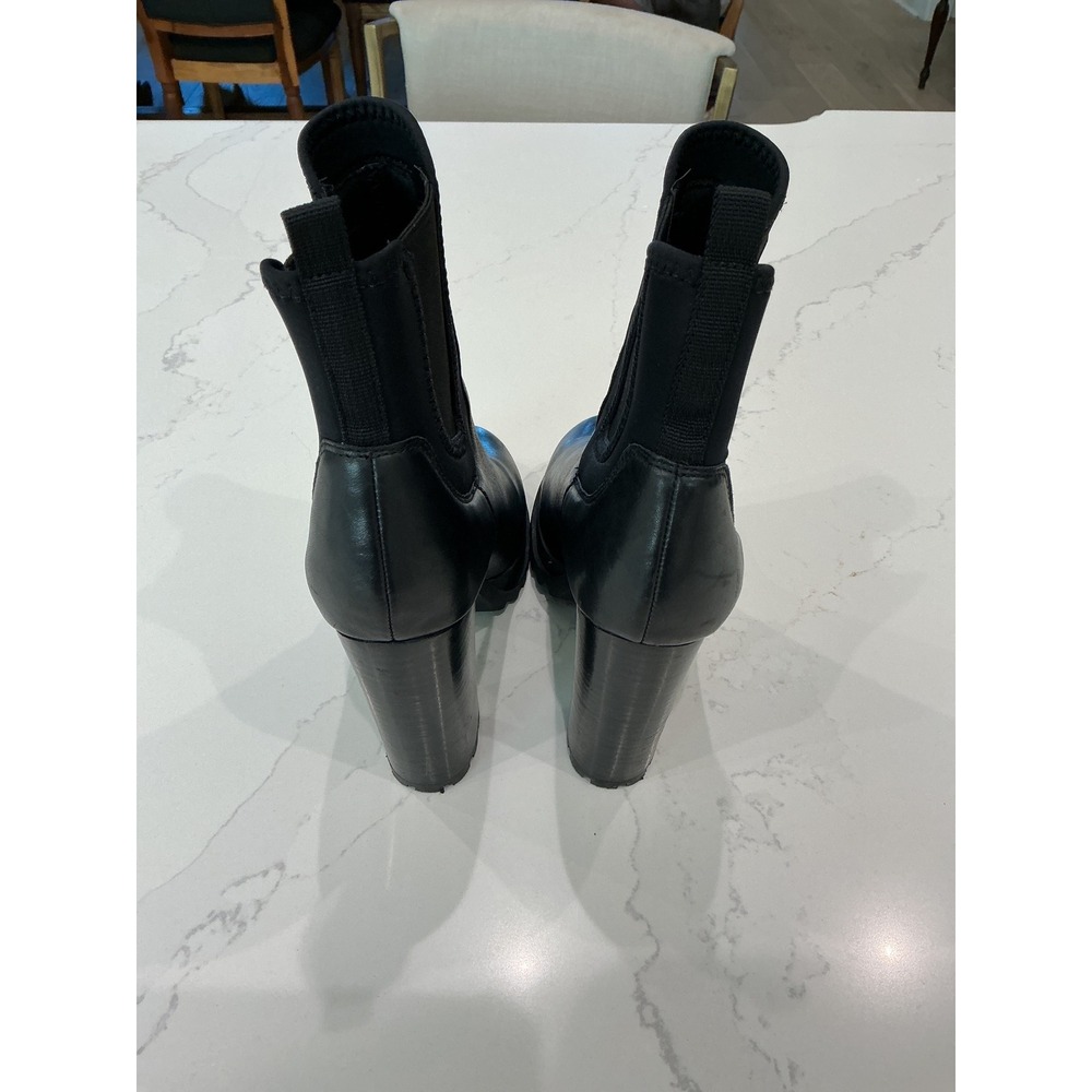 Aldo Black Leather Lug Sole Block Heel Ankle Boots Womens 8 Chelsea Bootie - Picture 3 of 7